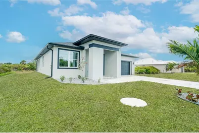 384 Baytree Drive, Rotonda West, FL 33947 - Photo 11