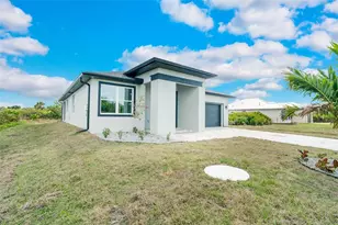 384 Baytree Dr, Rotonda West, FL 33947 - Photo 59