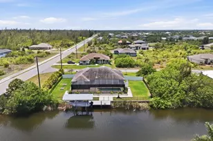 15530 Staunton Cir, Port Charlotte, FL 33981 - Photo 3