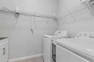 20389 Minuet Pl, Venice, FL 34293 - Photo 29