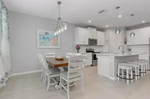 20389 Minuet Pl, Venice, FL 34293 - Photo 15