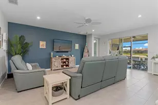 20389 Minuet Pl, Venice, FL 34293 - Photo 9