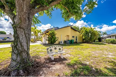 2532 Dixon Terrace, Port Charlotte, FL 33981 - Photo 37