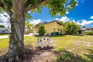 2532 Dixon Terrace, Port Charlotte, FL 33981 - Photo 37