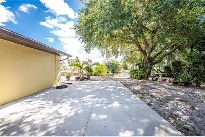 2532 Dixon Terrace, Port Charlotte, FL 33981 - Photo 29