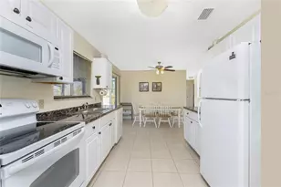 6379 Coliseum Blvd, Port Charlotte, FL 33981 - Photo 15