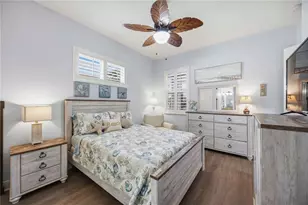 11045 Barnsley Dr, Venice, FL 34293 - Photo 33