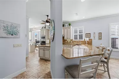 11045 Barnsley Drive, Venice, FL 34293 - Photo 11