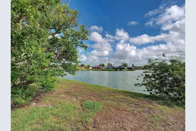 321 Shamrock Boulevard, Venice, FL 34293 - Photo 7