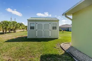 13060 Ridgely Cir, Port Charlotte, FL 33981 - Photo 31