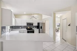 63 Clubhouse Rd, Rotonda West, FL 33947 - Photo 15