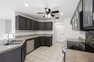 2576 Trianna St, North Port, FL 34291 - Photo 11
