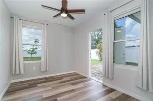 22129 Rochester Ave, Port Charlotte, FL 33952 - Photo 27