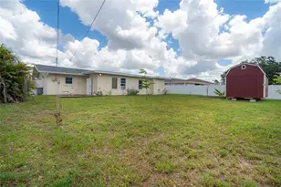 22129 Rochester Ave, Port Charlotte, FL 33952 - Photo 37