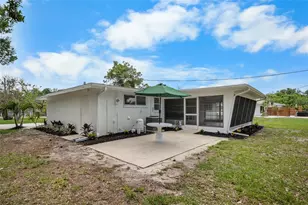 2480 Manasota Beach Rd, Englewood, FL 34223 - Photo 31