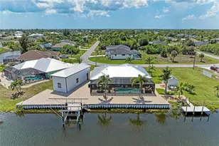 15704 Lakeland Cir, Port Charlotte, FL 33981 - Photo 5