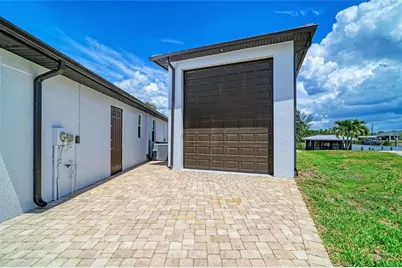 15704 Lakeland Circle, Port Charlotte, FL 33981 - Photo 65
