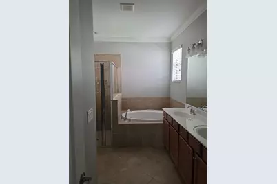 12736 Richezza Drive, Venice, FL 34293 - Photo 19
