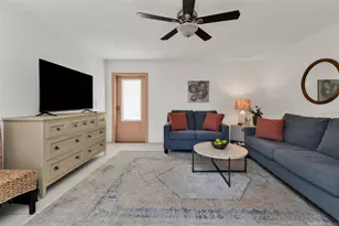 700 W Venice Ave, Venice, FL 34285 - Photo 7