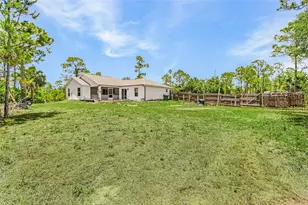 27491 Las Lomas Dr, Punta Gorda, FL 33955 - Photo 23