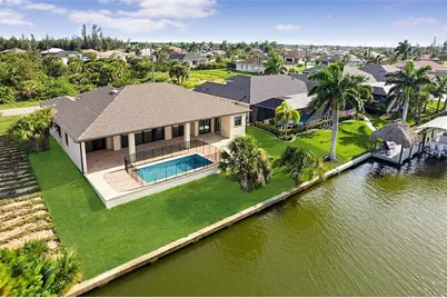 15618 Viscount Circle, Port Charlotte, FL 33981 - Photo 9