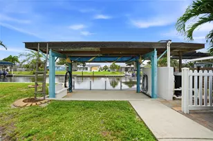 1433 Lemon Bay Dr, Englewood, FL 34223 - Photo 5