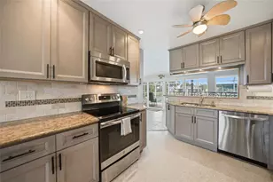 1433 Lemon Bay Dr, Englewood, FL 34223 - Photo 9