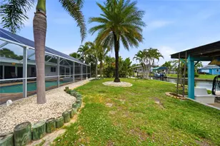 1433 Lemon Bay Dr, Englewood, FL 34223 - Photo 27