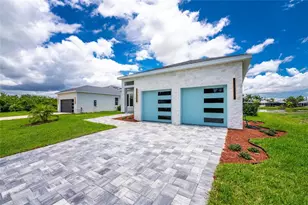 203 Redwood Rd, Rotonda West, FL 33947 - Photo 45