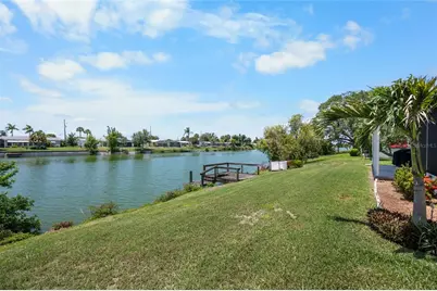 524 S Neponsit Drive, Venice, FL 34293 - Photo 31