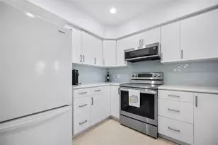 524 S Neponsit Dr, Venice, FL 34293 - Photo 19