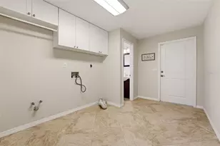 2180 W Dolphin Dr, Englewood, FL 34223 - Photo 43