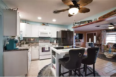 457 W Tarpon Boulevard NW, Port Charlotte, FL 33952 - Photo 15