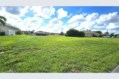 144 Long Meadow Lane, Rotonda West, FL 33947 - Photo 3