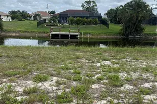 120 Mark Twain Ln, Rotonda West, FL 33947 - Photo 1