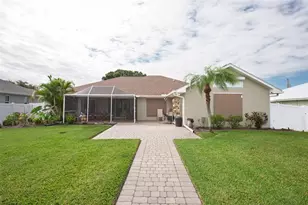 7411 Snow Dr, Englewood, FL 34224 - Photo 47