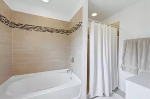 150 Baytree Dr, Rotonda West, FL 33947 - Photo 21