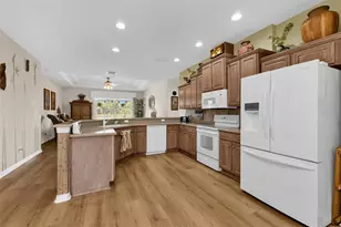 11360 Dancing River Dr, Venice, FL 34292 - Photo 13
