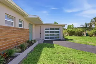 108 Buckeye Ave NW, Port Charlotte, FL 33952 - Photo 9