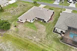 82 Pinehurst Pl, Rotonda West, FL 33947 - Photo 37