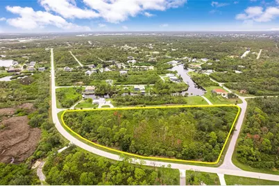 12518 Eisenhower Drive, Port Charlotte, FL 33953 - Photo 3