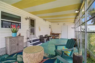5402 Chateau Ln, Bradenton, FL 34207 - Photo 29