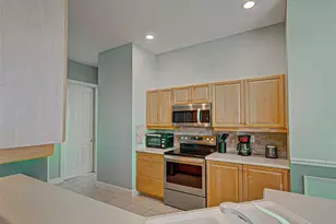 5017 Bella Terra Dr, Venice, FL 34293 - Photo 25
