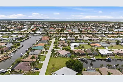1121 Coronado Drive, Punta Gorda, FL 33950 - Photo 13