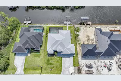 1411 Liggett Circle, Port Charlotte, FL 33953 - Photo 3
