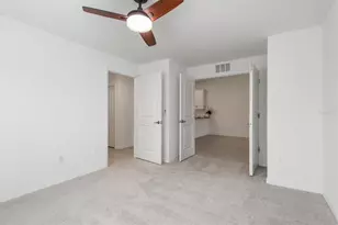 12550 Galapagos Ct, Venice, FL 34293 - Photo 17