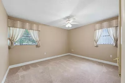 6283 Green View Circle S #102, Sarasota, FL 34231 - Photo 19