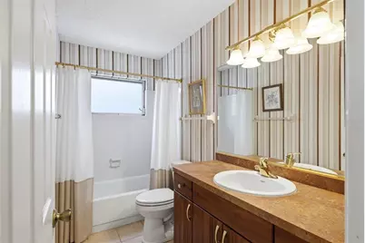 6283 Green View Circle S #102, Sarasota, FL 34231 - Photo 21
