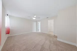 6283 Green View Circle S, Sarasota, FL 34231 - Photo 15