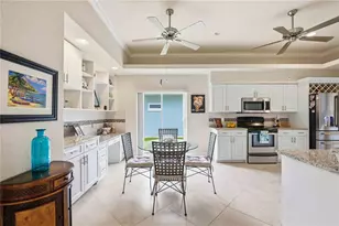 32 Medalist Ct, Rotonda West, FL 33947 - Photo 21